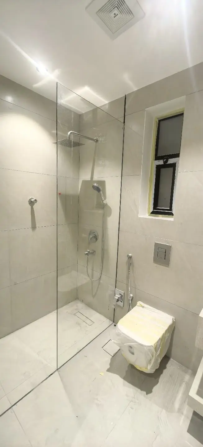 زجاج سيكوريت